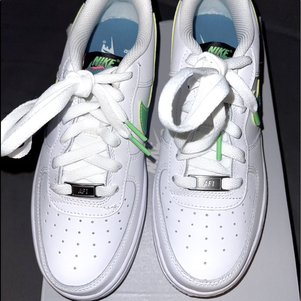 Nike Air Force 1